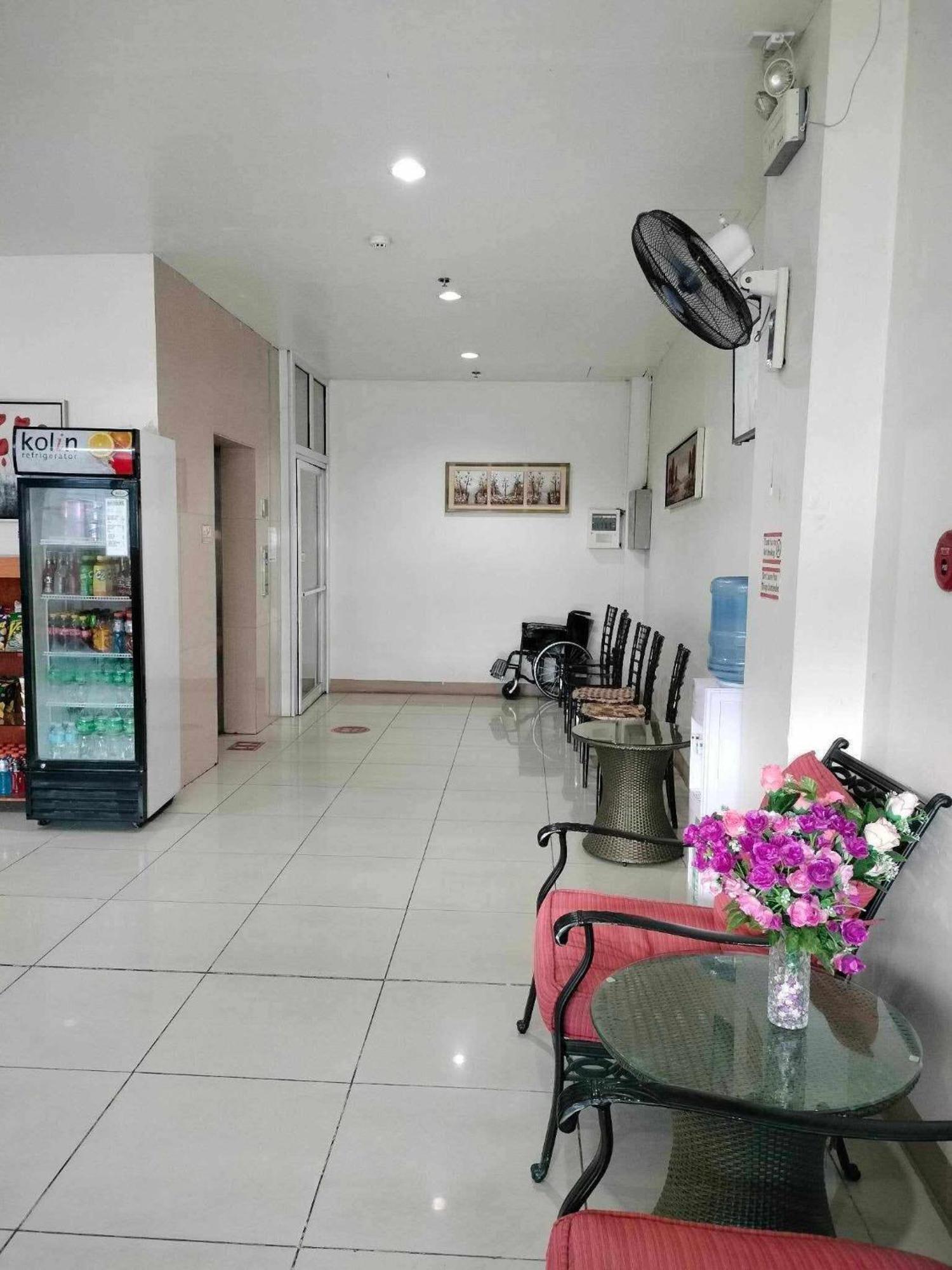 Meaco Royal Hotel - Batangas City Kültér fotó