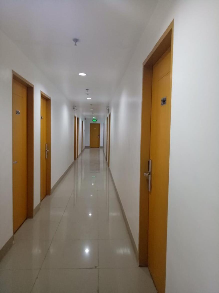 Meaco Royal Hotel - Batangas City Kültér fotó