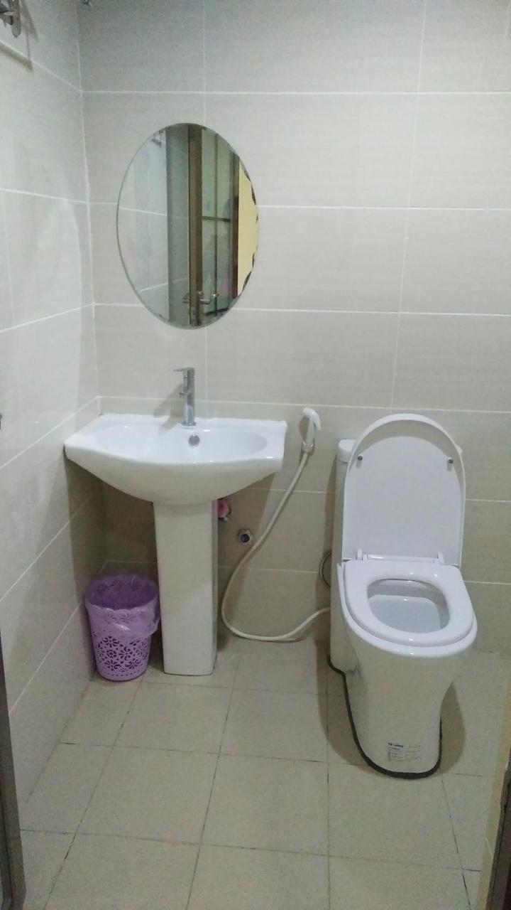 Meaco Royal Hotel - Batangas City Kültér fotó